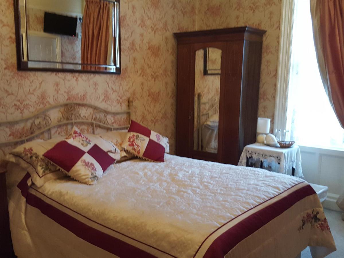 Innisfree House Dundalk Room photo